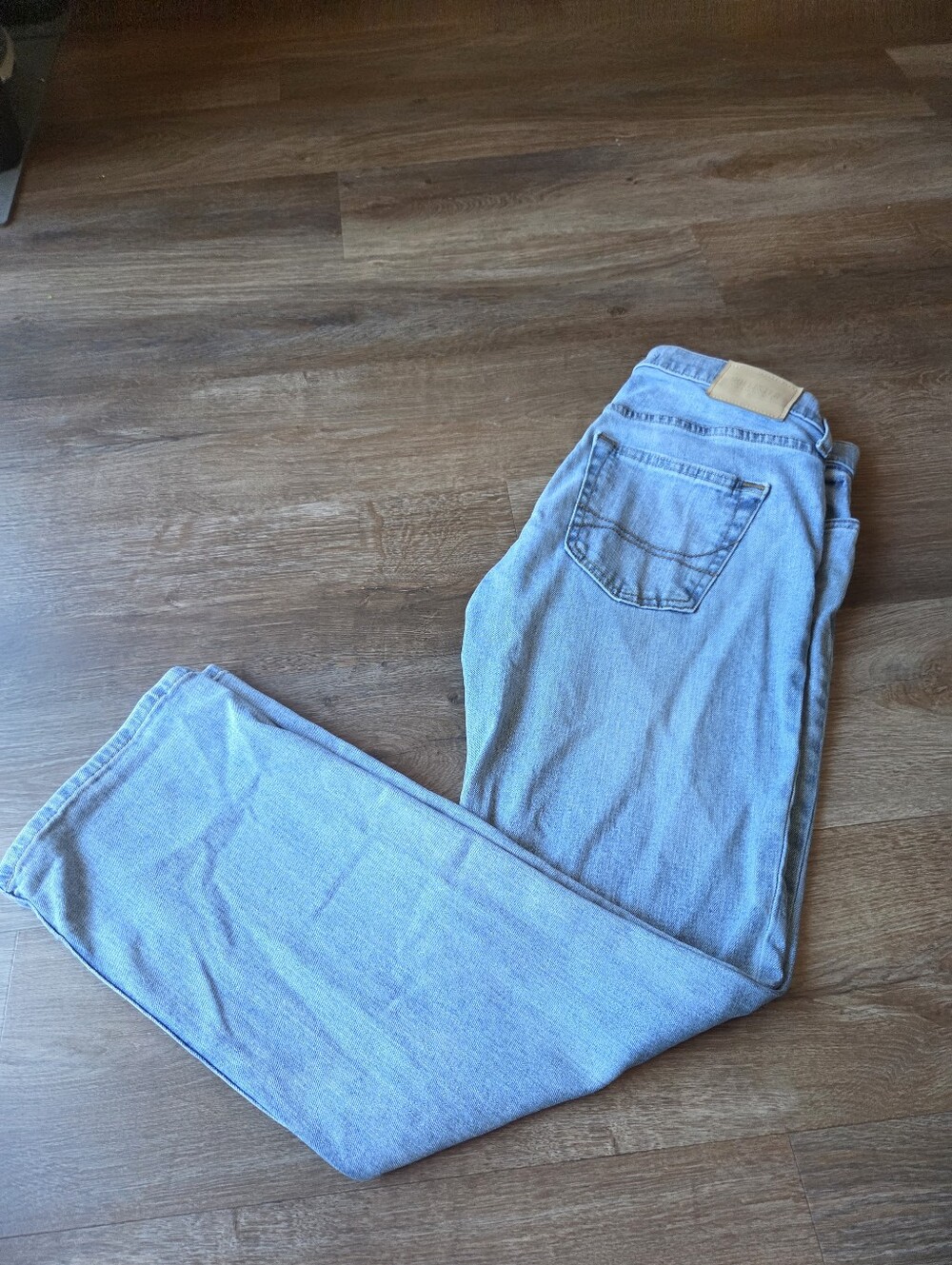 Mens Hollister California Straight Leg Light Wash Jeans size 30/30